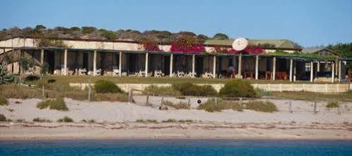 Dirk Hartog Island Eco Lodge Денем Экстерьер фото